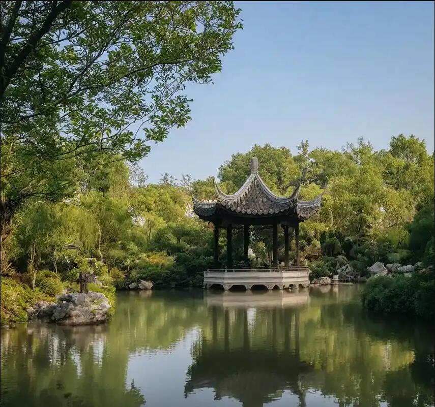 临沧雨珍旅游有限公司